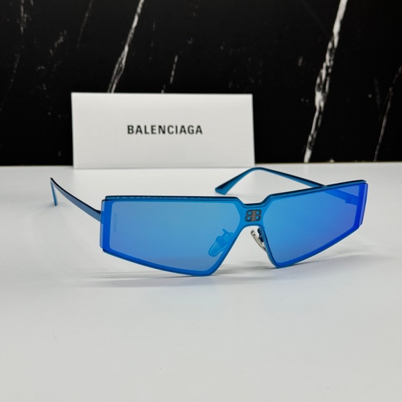 NEW BB0192S 003 BALENCIAGA BLUE GEOMETRIC WOMEN BALENCIAGA SUNGLASSES - Picture 4 of 11